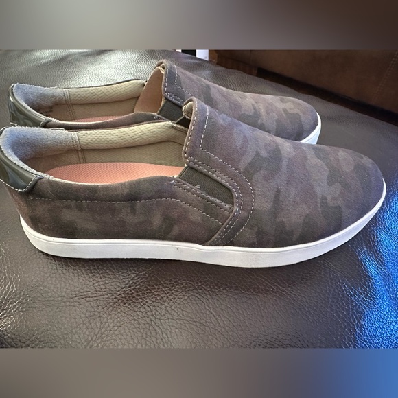 Dr Scholl’s women’s slip on camo shoes size 8 - Picture 1 of 6